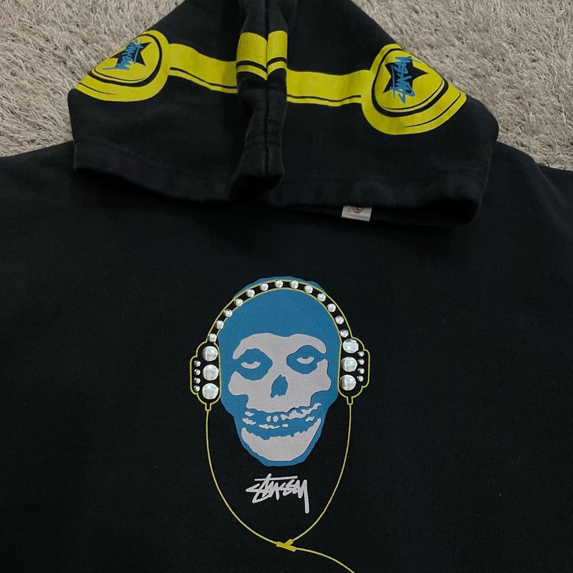스투시(STUSSY) 스컬헤드 후드티 상품이미지3