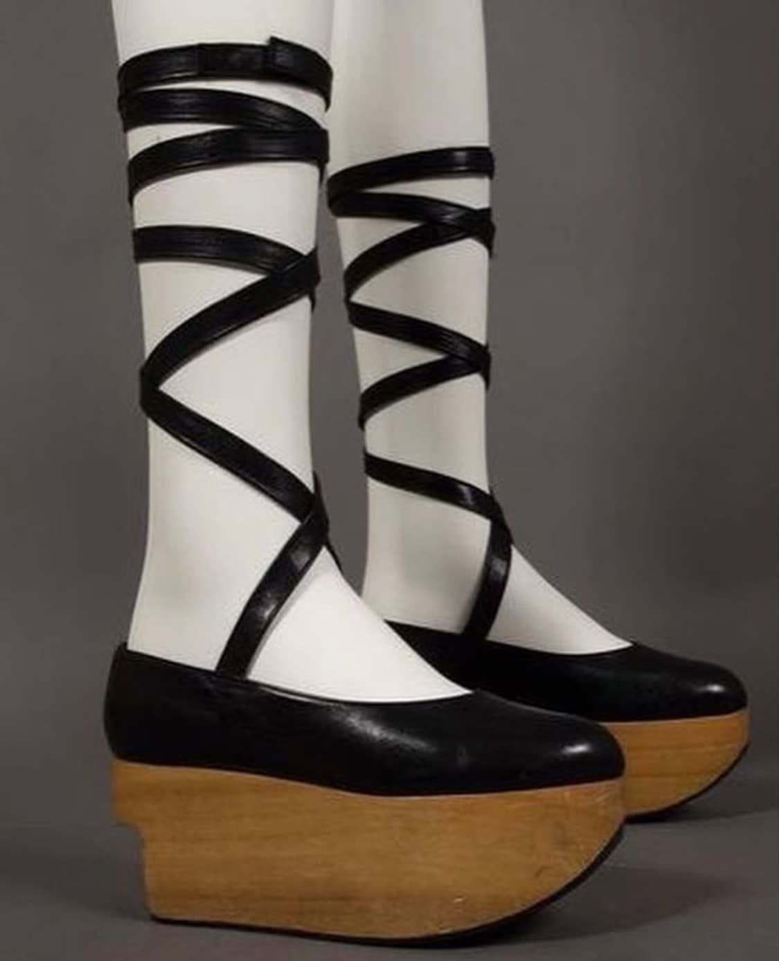 구해요) 비비안웨스트우드 록킹 홀스 발레리나 블랙 신발 구두 상품이미지1