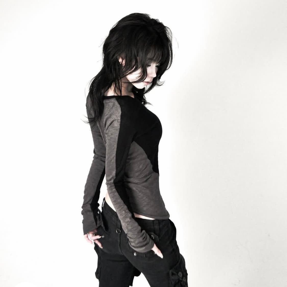 CRUD ARCHIVE Twisted Long Sleeves 상품이미지2