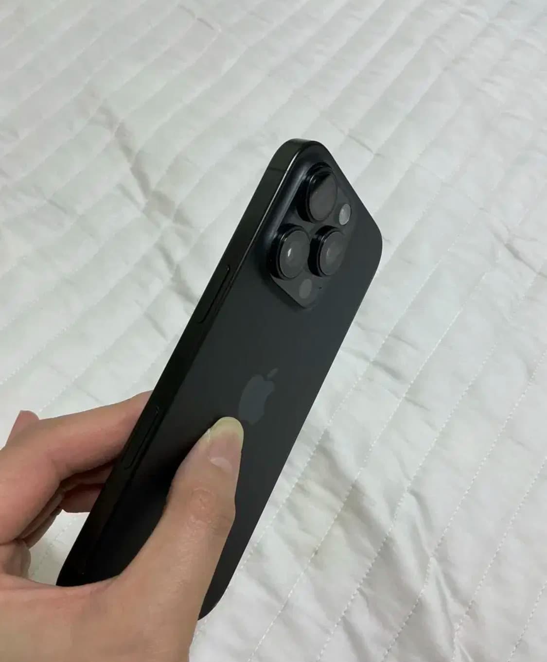 아이폰 16프로 1테라 상품이미지3