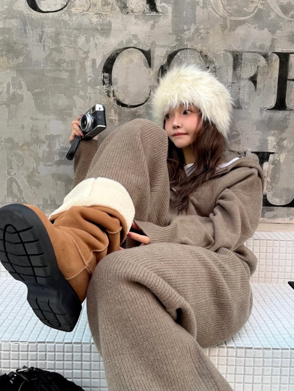 ERA 이알에이 캐시미어 니트 셋업(후드집업 + 팬츠) 상품이미지2