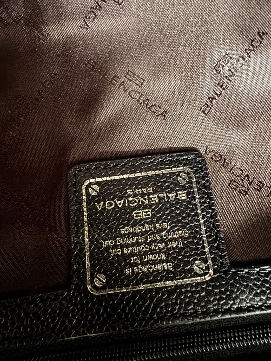 발렌시아가 BB은장 로고 레더 토트백 상품이미지8