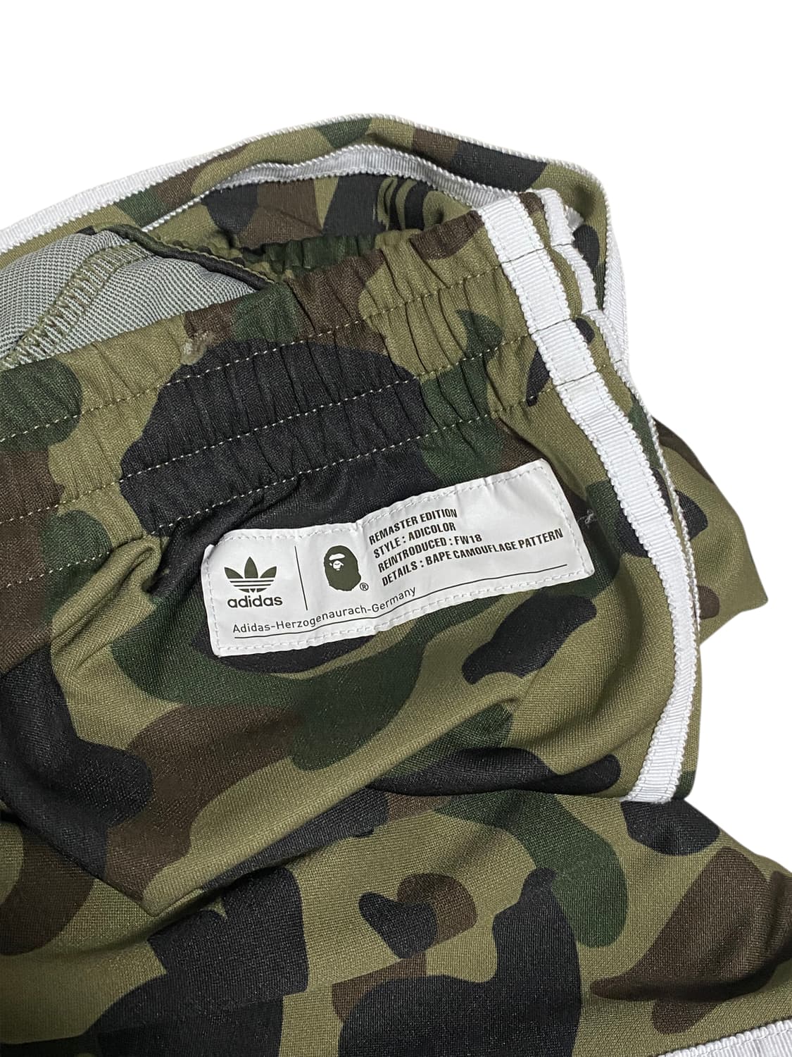 아디다스 x 베이프 녹계 카모 트랙 팬츠 S 상품이미지4