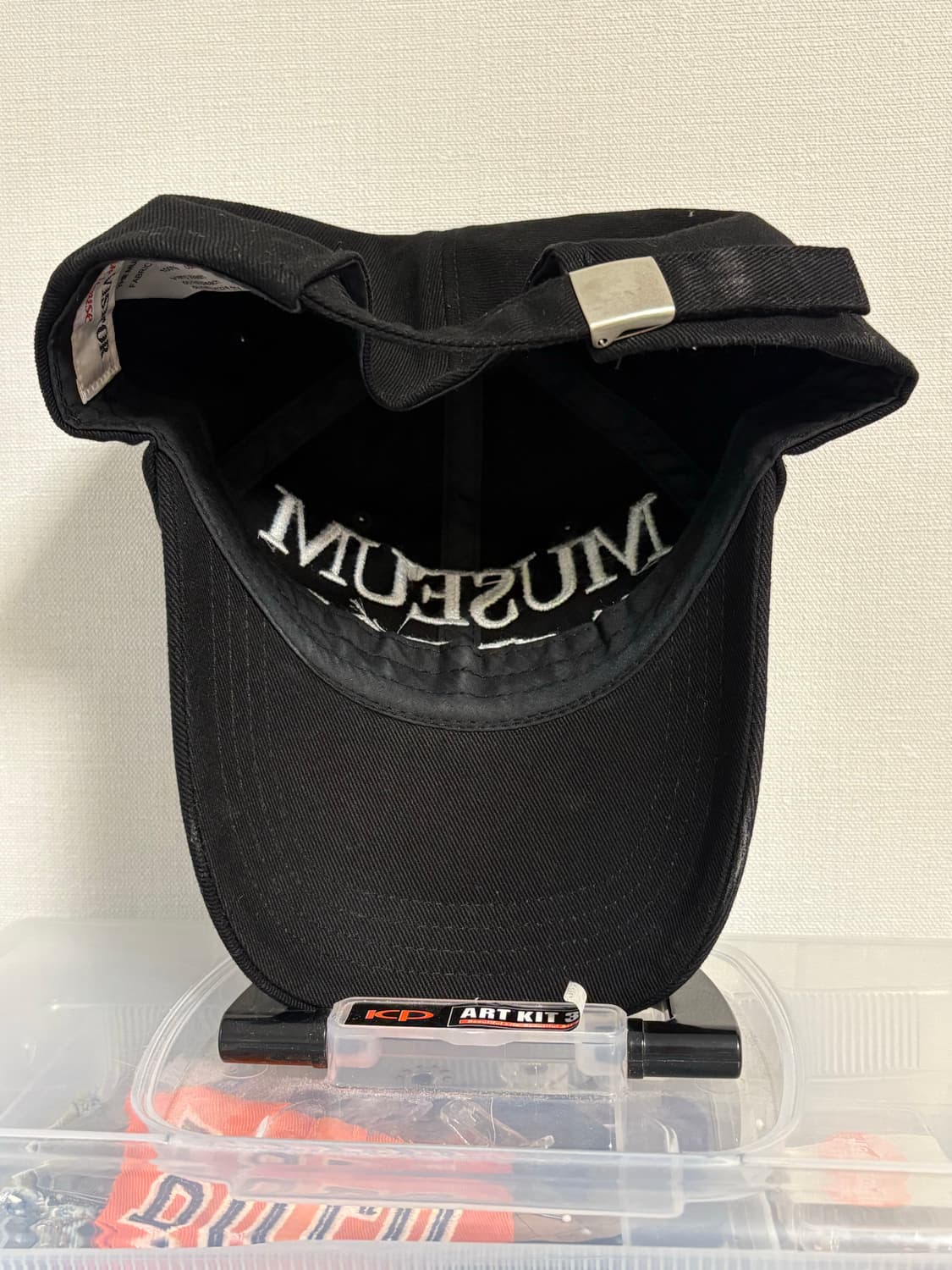 더뮤지엄비지터 익스클루시브 모자 상품이미지6