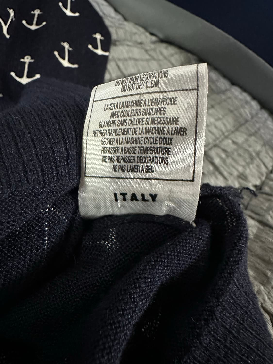 톰브라운 앵커 패턴 네이비 니트 상품이미지7