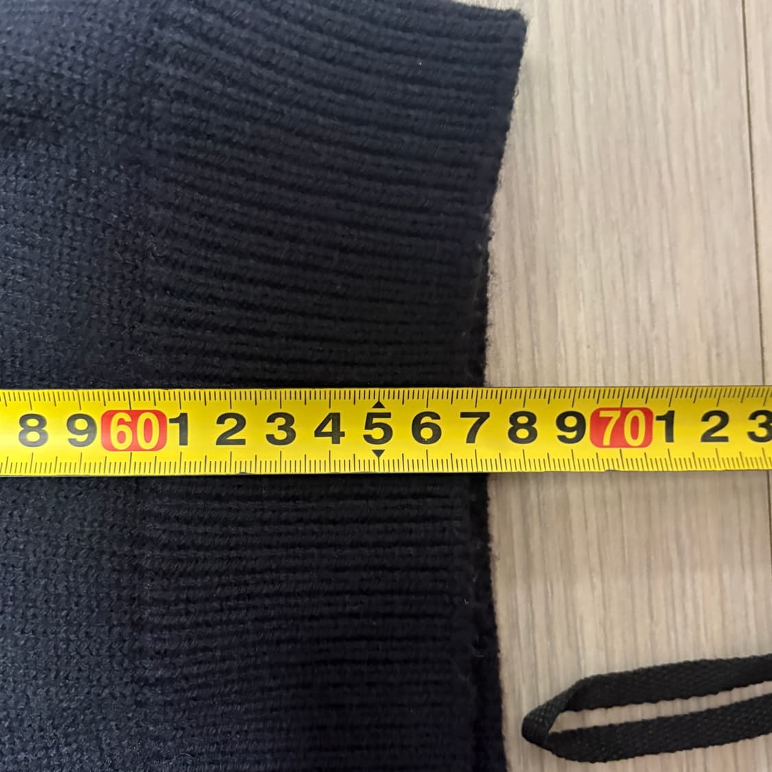 에잇세컨즈 패치 자수 니트  상품이미지2