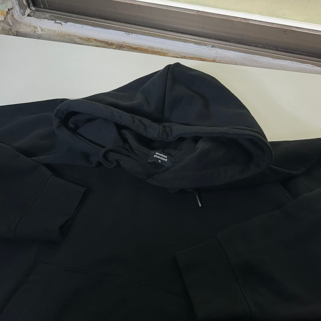 XL 무신사스탠다드 무탠다드 블랙 스웻후드티 상품이미지1