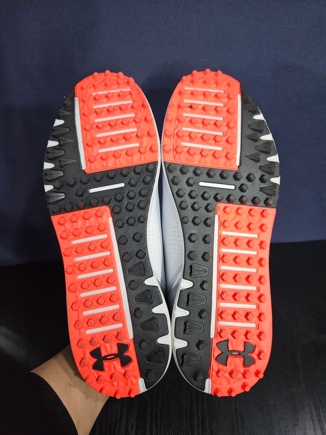 언더아머 화이트 남성 280 골프화  상품이미지9