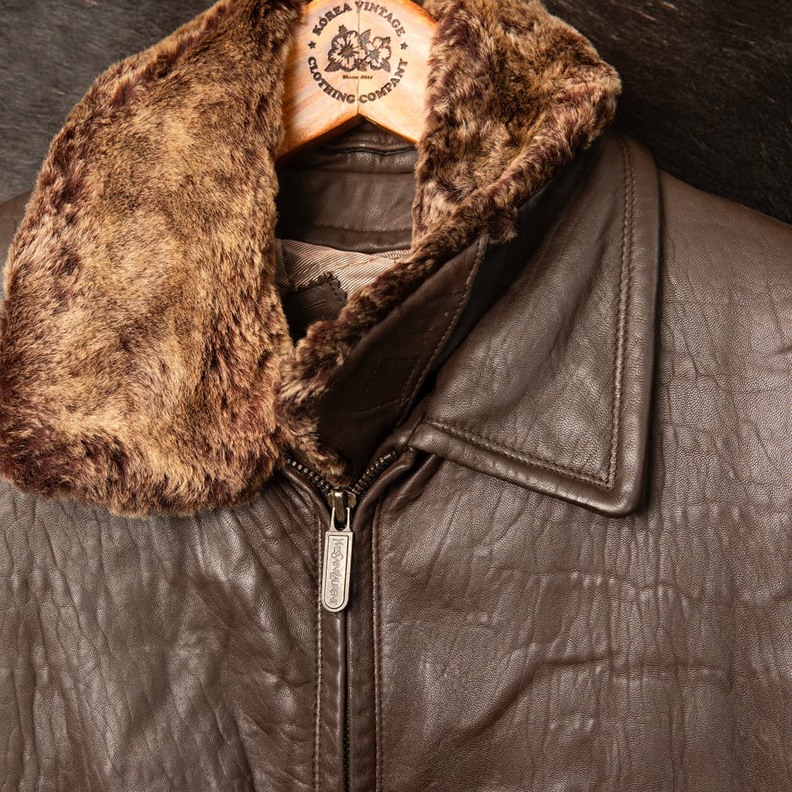 [107] 90s 입생로랑 쉽스킨 레더자켓 ESSES 상품이미지2