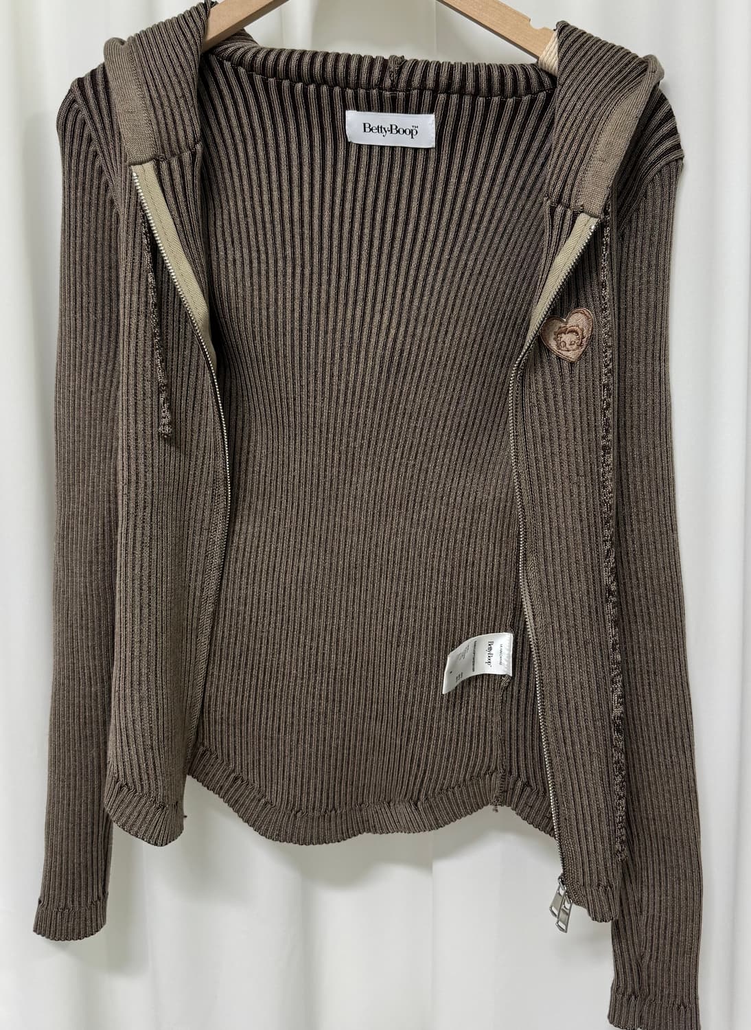 베티붑 X 얼킨 캔버스 투웨이 니트 후드 집업 상품이미지3