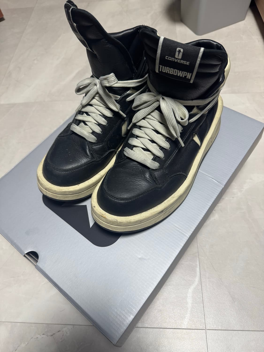 릭오웬스 다크쉐도우X컨버스 터보웨폰 블랙 크림 280사이즈 상품이미지2