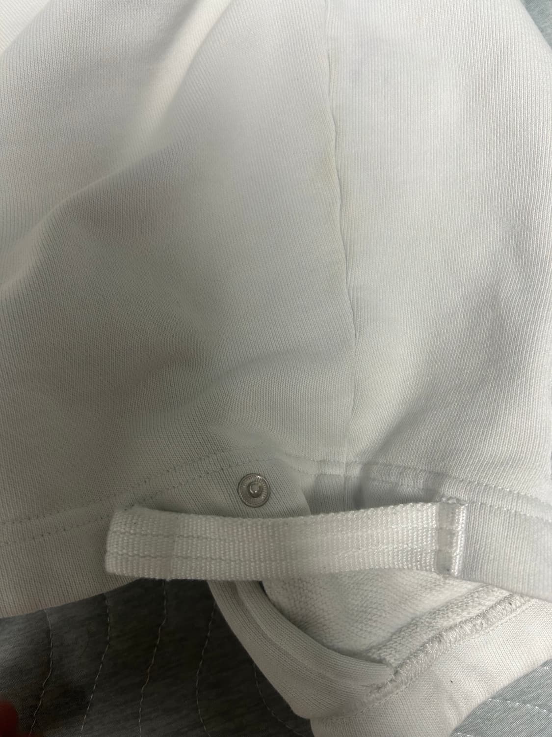 Kith hooded zip up 상품이미지4