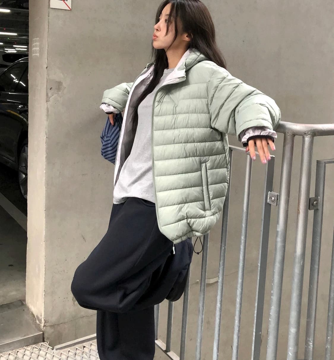 서울베이스드 경량 패딩 블랙 상품이미지2