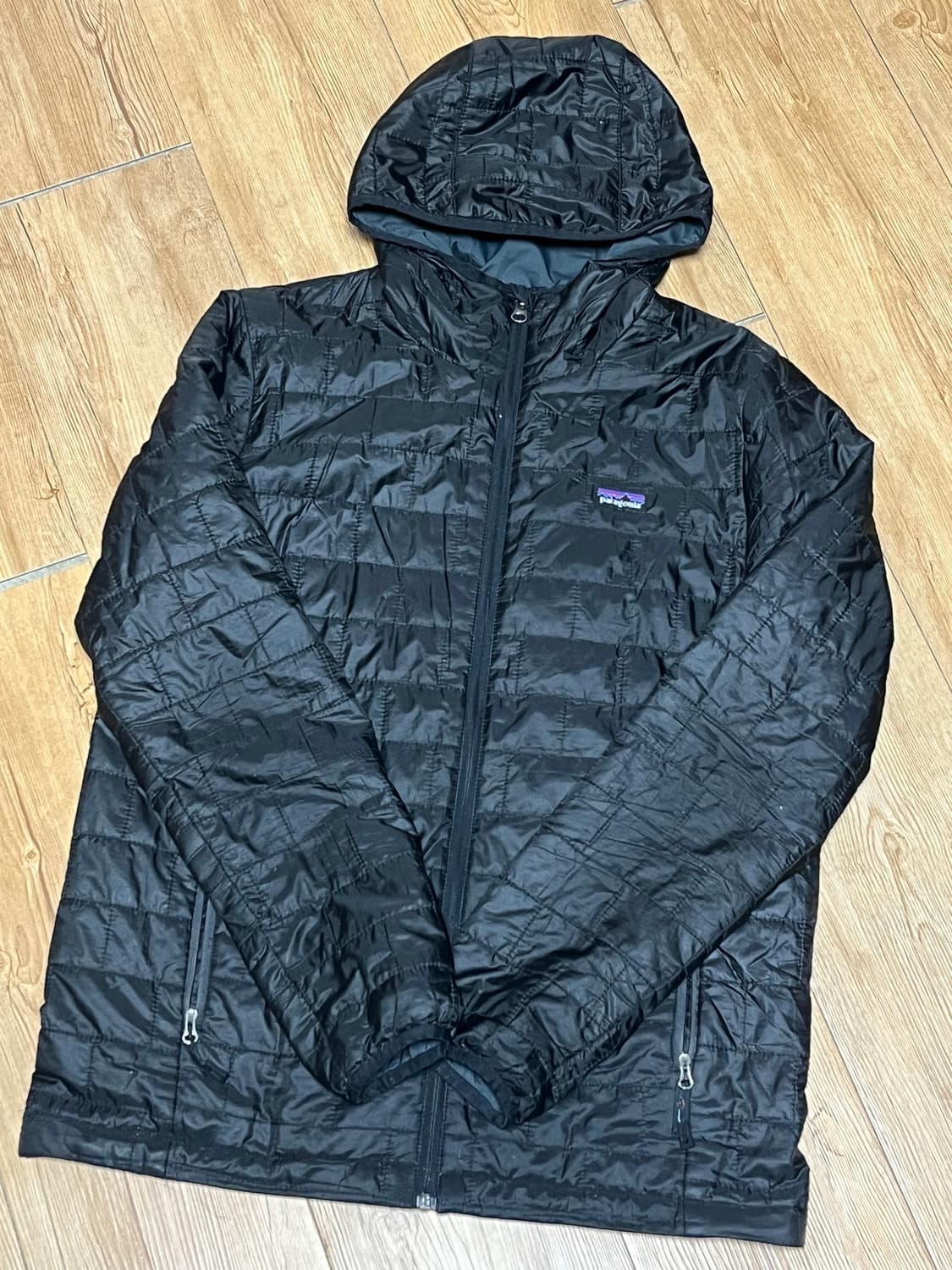 파타고니아 나노퍼프 블랙후디 m 상품이미지2