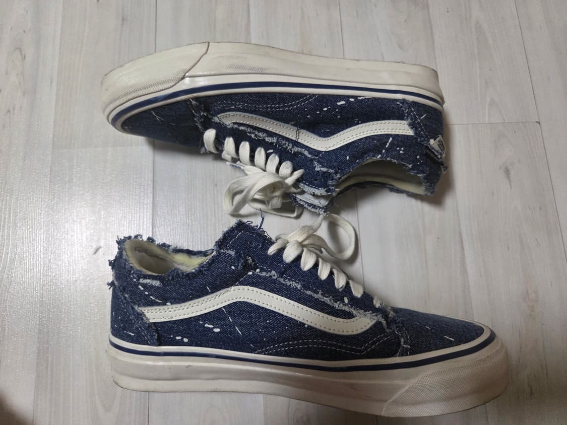 반스 x 인빈시블 프리미엄 올드스쿨 프레이드 데님 마쉬멜로우 275 상품이미지7