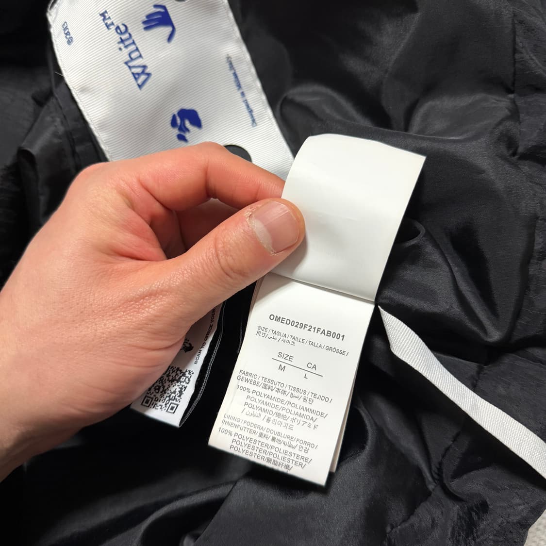 오프화이트 벨티드 세미오버 패딩 점퍼 상품이미지6