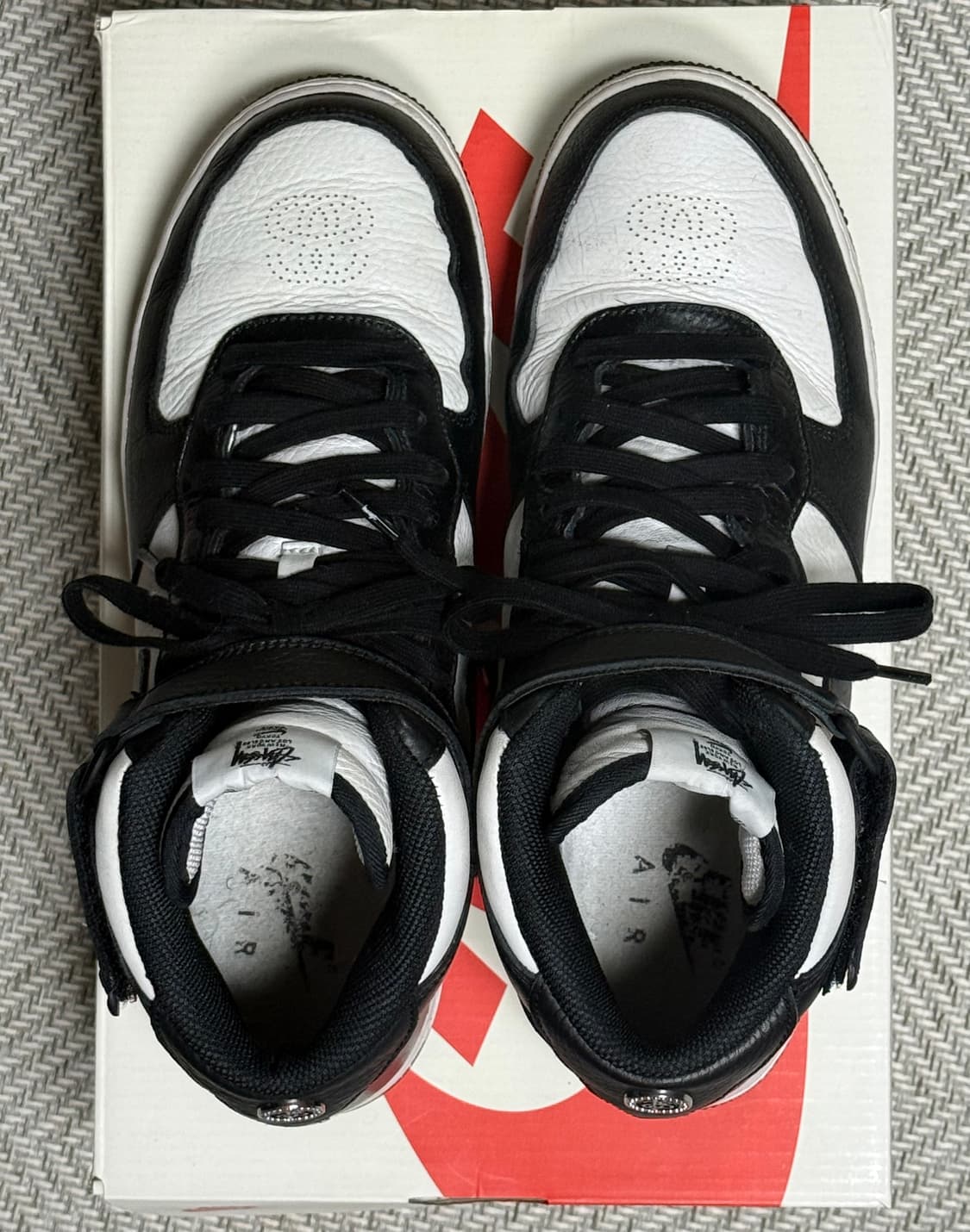 나이키 x 스투시 에어포스 1 '07 미드 SP 285 상품이미지4