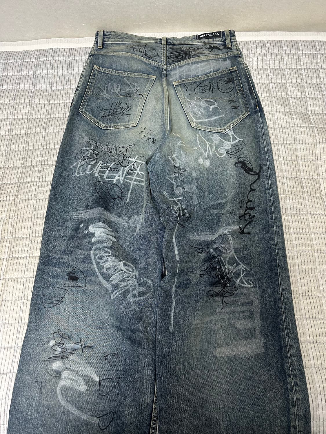 [S] 발렌시아가 그래피티 낙서 배기 데님 팬츠 상품이미지2