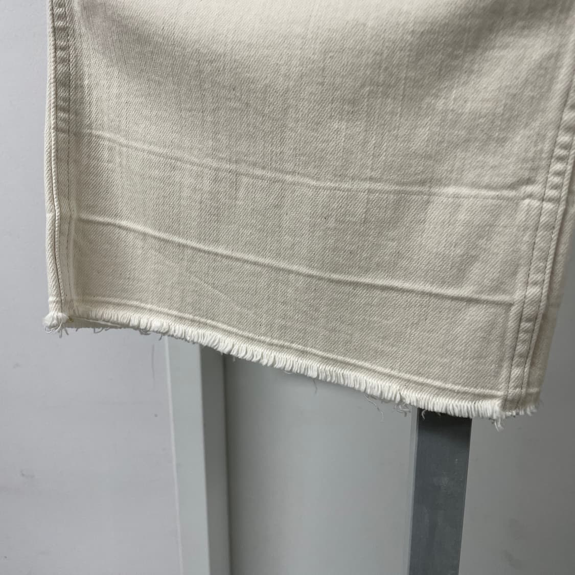 클로즈드 아이보리 데님 팬츠 25(W) 상품이미지4