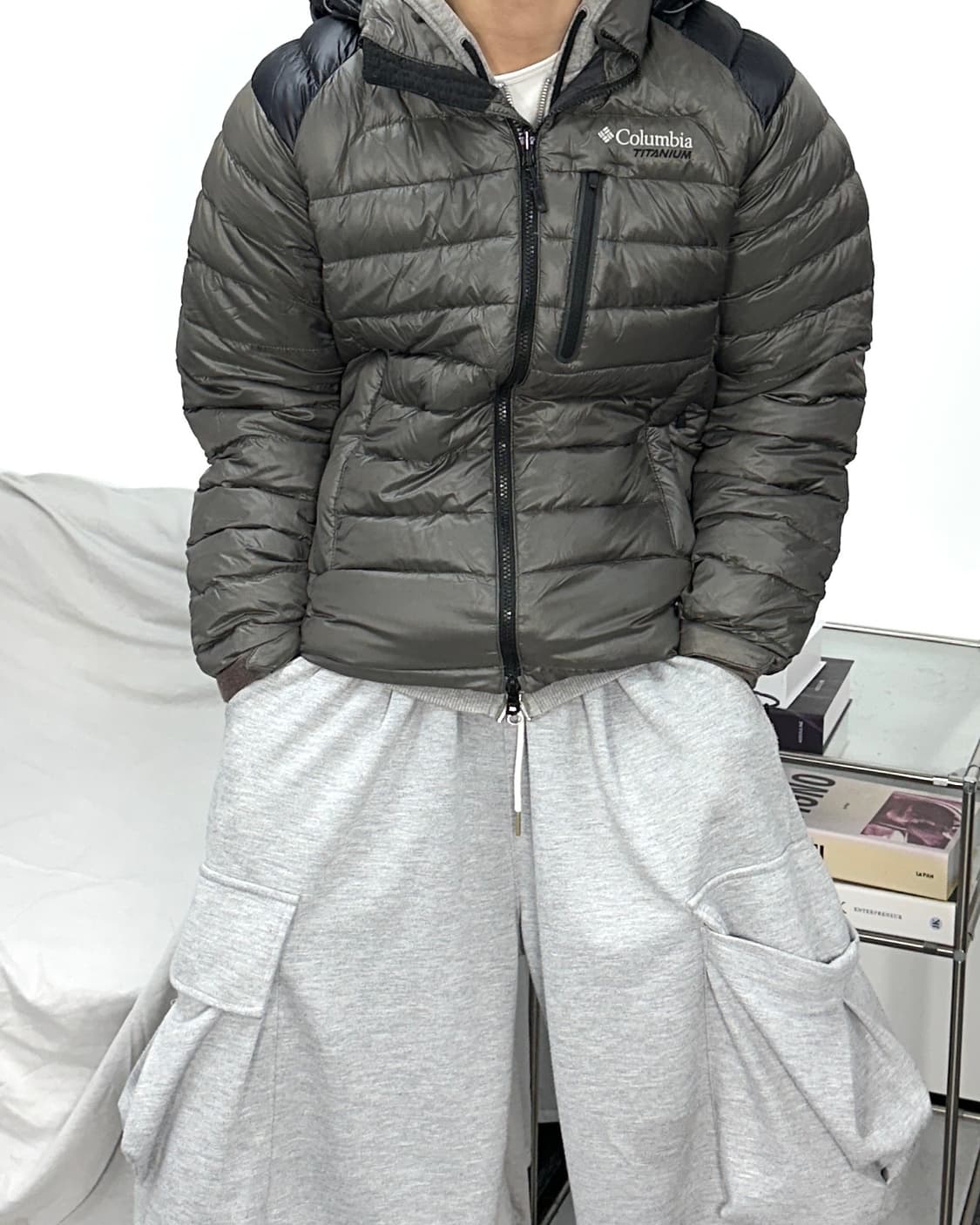 컬럼비아 티타늄 경량 패딩 M 상품이미지1