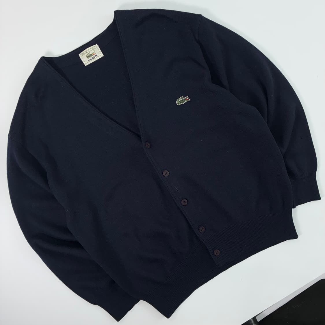 Lacoste  라코스테 자수 네이비 브이넥 니트가디건  상품이미지2