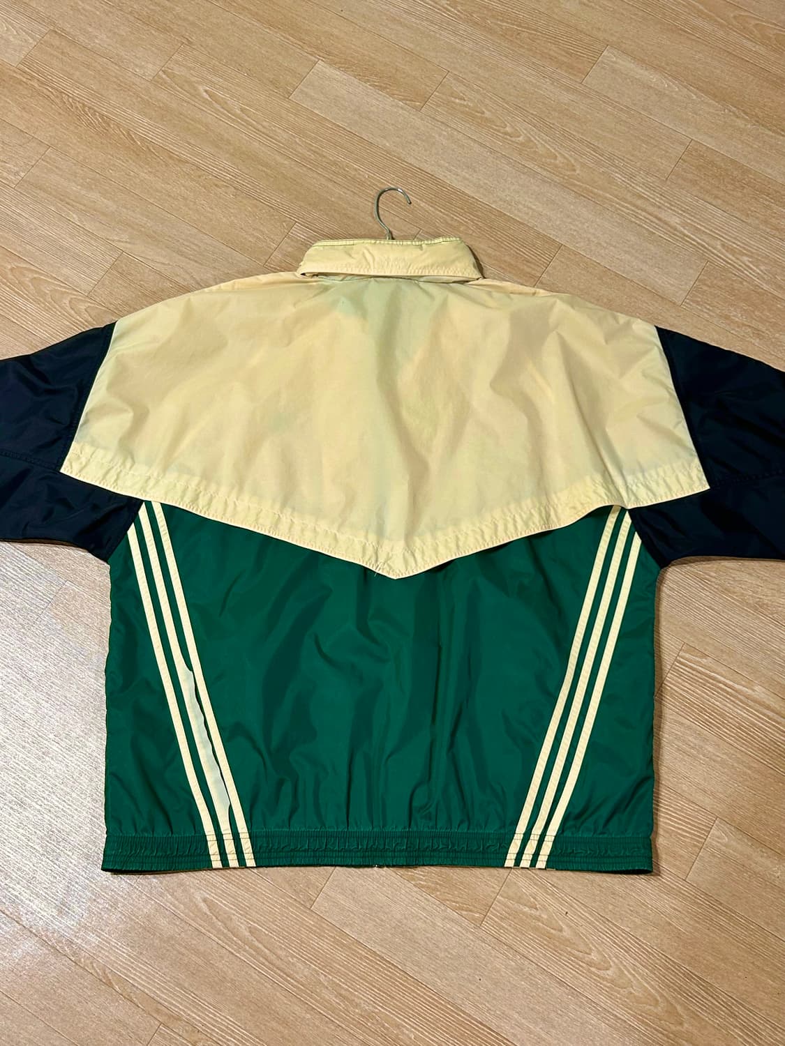 아디다스 80s 그린 아이보리 윈드브레이커 상품이미지2