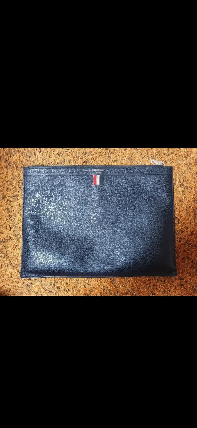 톰브라운 클러치백 상품이미지1