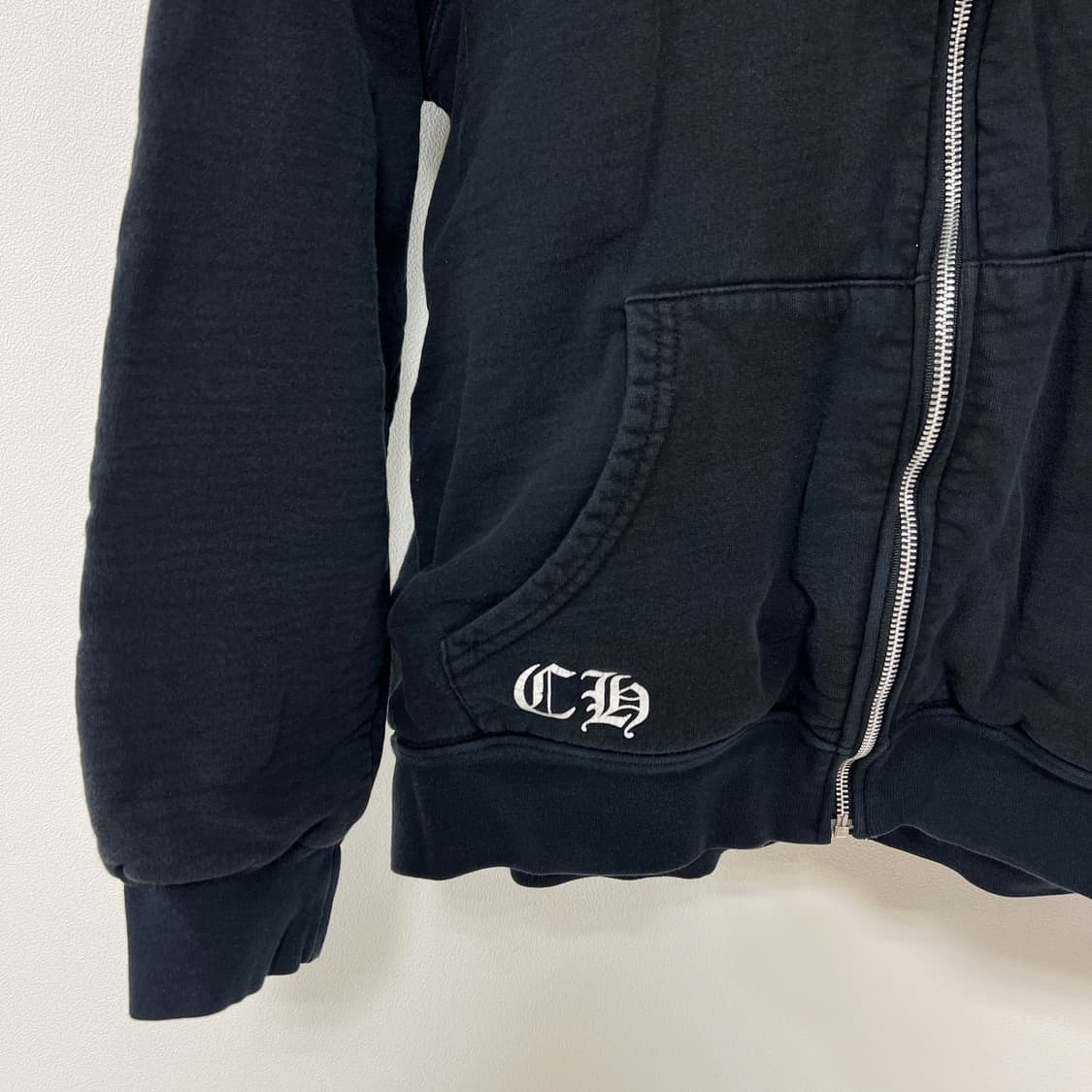 크롬하츠 플로랄 크로스 써멀 후드 집업 블랙 상품이미지5