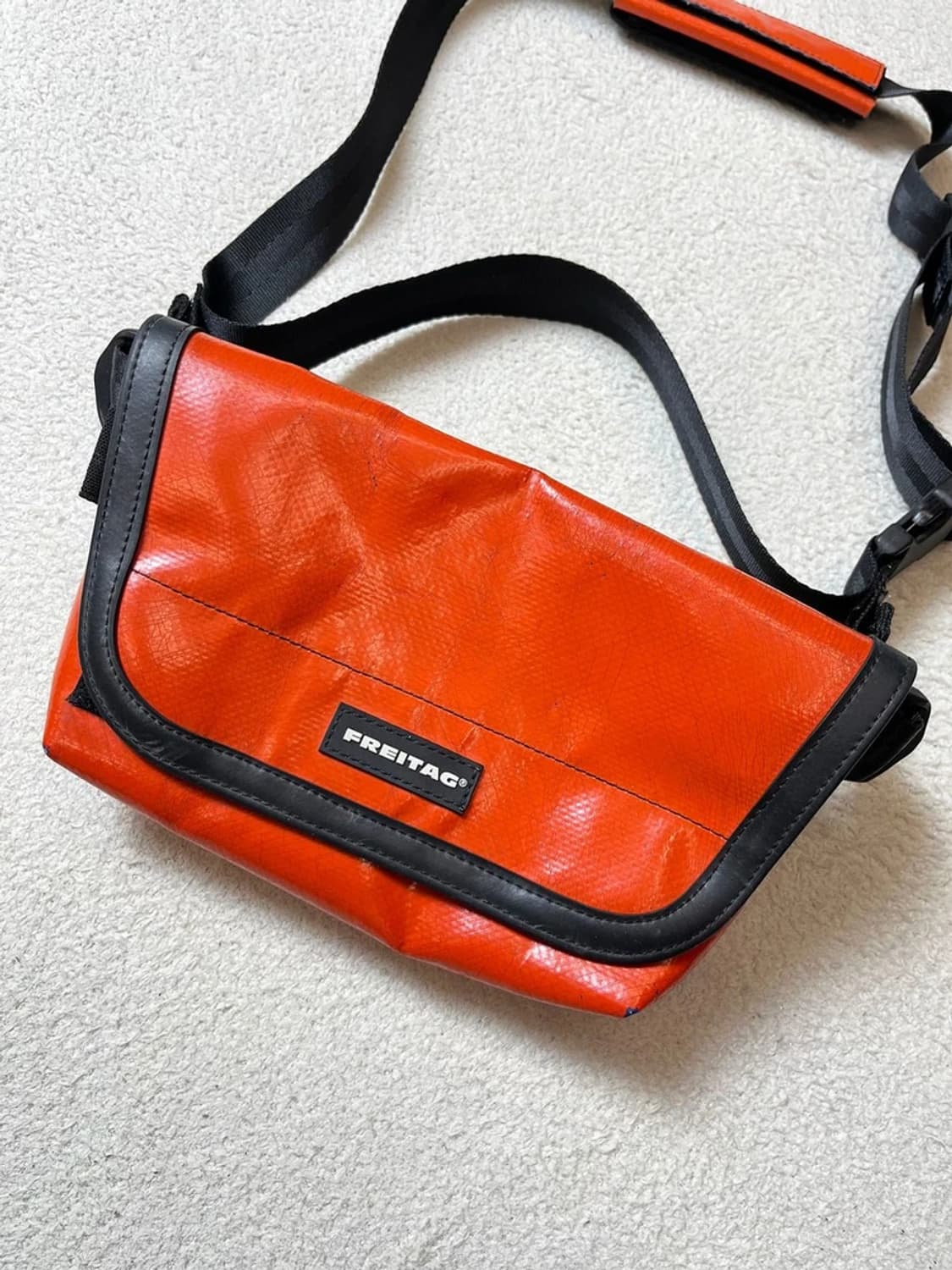 프라이탁 F41 하와이파이브오 미니 크로스 백 Q1262 상품이미지1