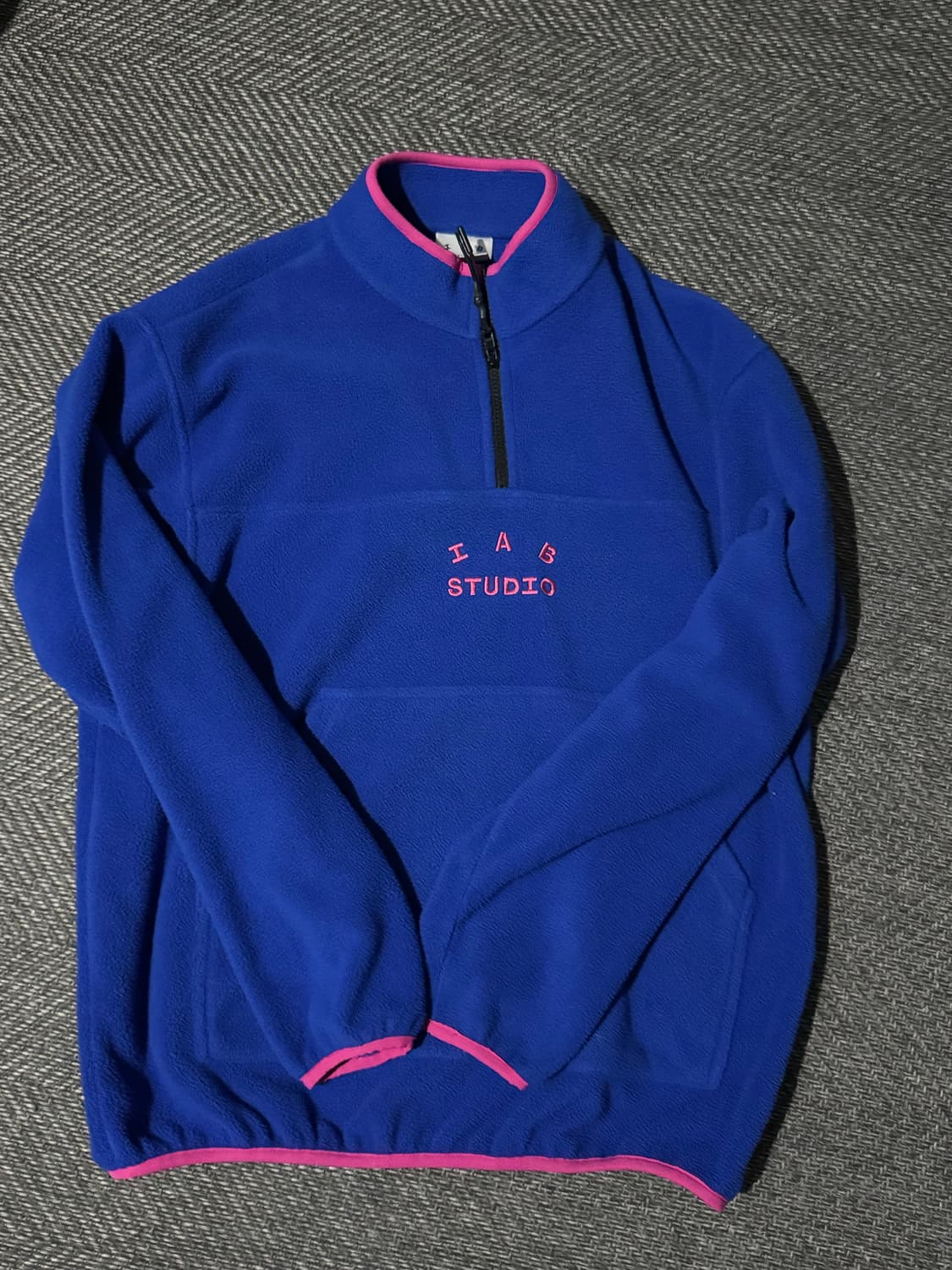 아이앱스튜디오 토르 반집업 상품이미지2