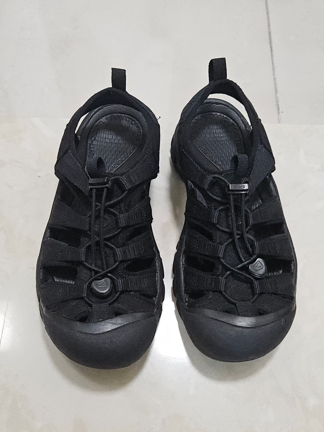 킨 뉴포트 샌들 240 블랙 상품이미지1