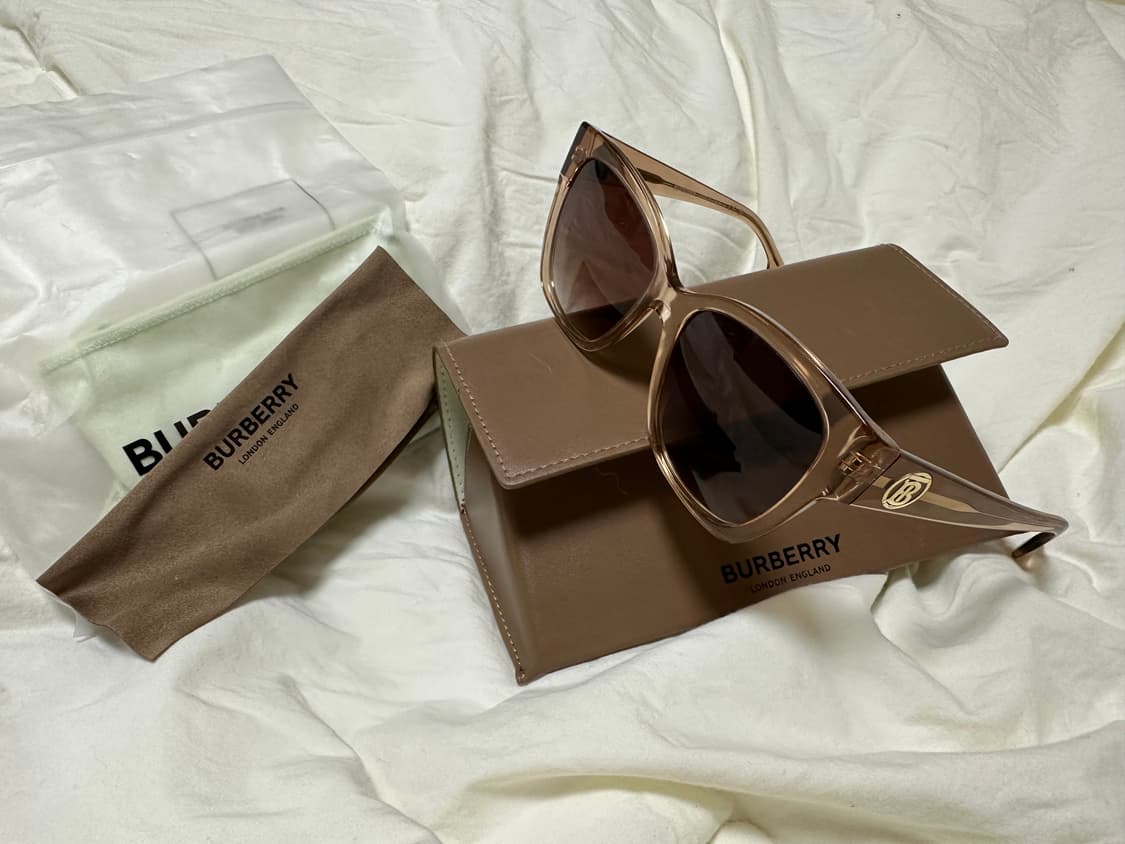 버버리 선글라스 상품이미지2