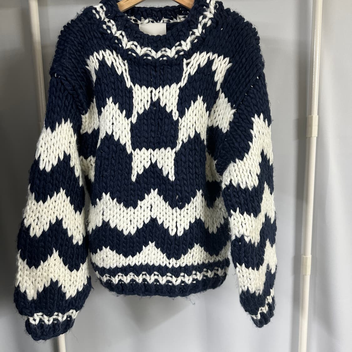 노브랜드 아크릴 니트 상품이미지1