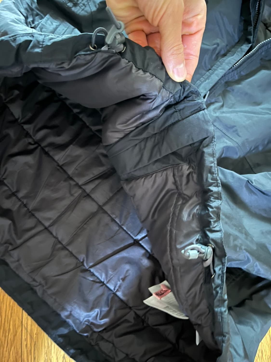 파타고니아 토렌쉘 패딩 안감 바람막이 블랙 단종모델 고프코어 등산 스키복 상품이미지3