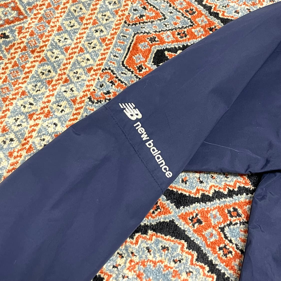 뉴발란스 네이비 윈드브레이커 바람막이 점퍼 남성M 상품이미지3