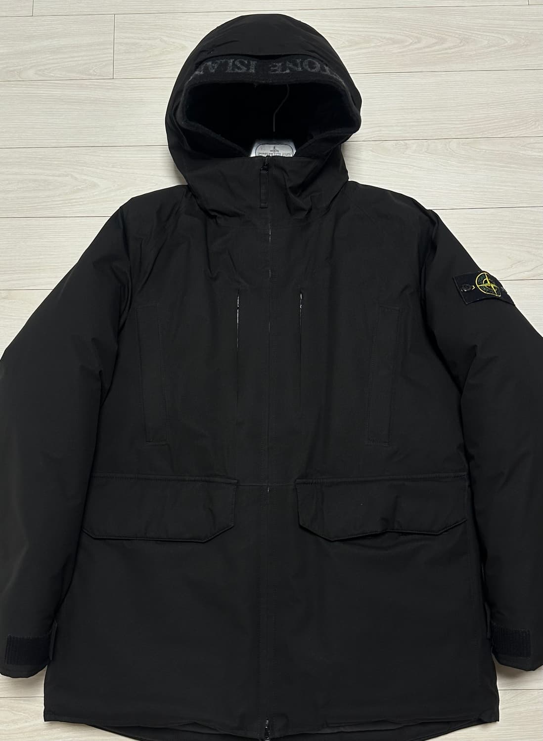 스톤아일랜드 립스탑 고어텍스 패딩 M(100) 블랙 상품이미지5