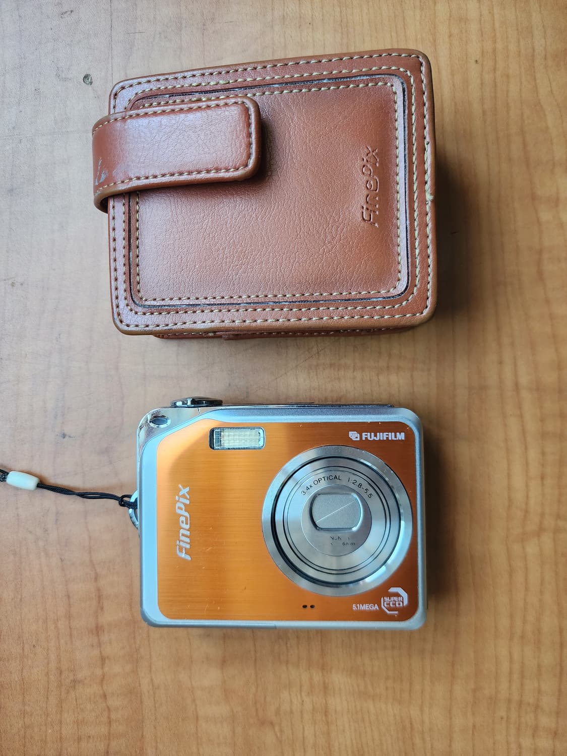 후지필름 파인픽스 v10 판매합니다 상품이미지1