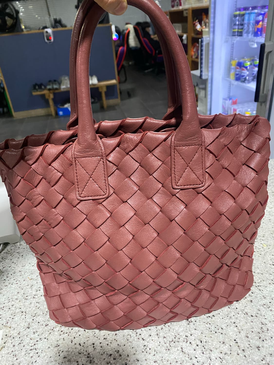 레드 브라운 가죽 위빙 토트백 상품이미지1