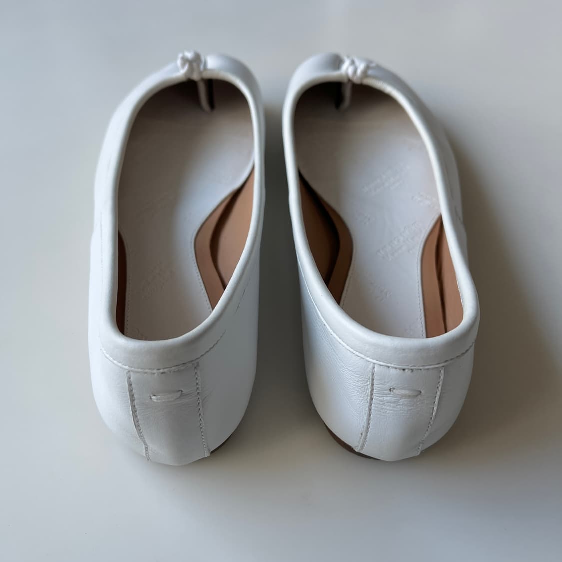 마르지엘라 타비 플랫 white 상품이미지5