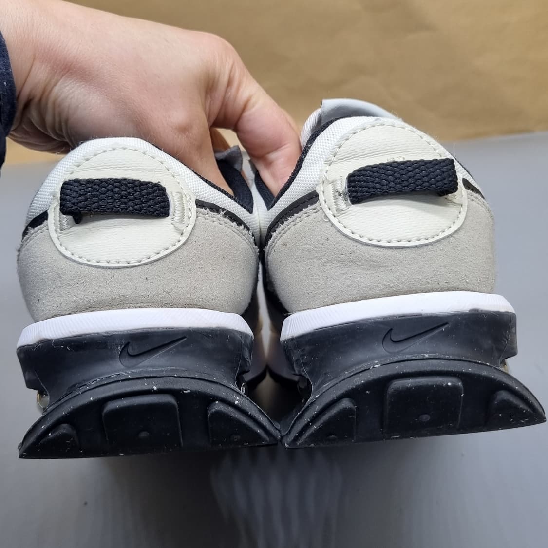 나이키 에어맥스 프리데이 여성운동화240  상품이미지4