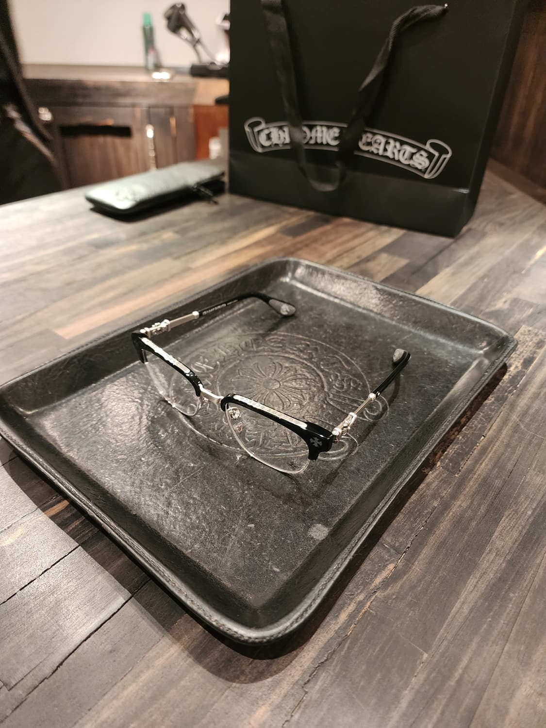 크롬하츠 보넨노이슈어2 블랙 브러쉬드 실버 새상품 상품이미지1