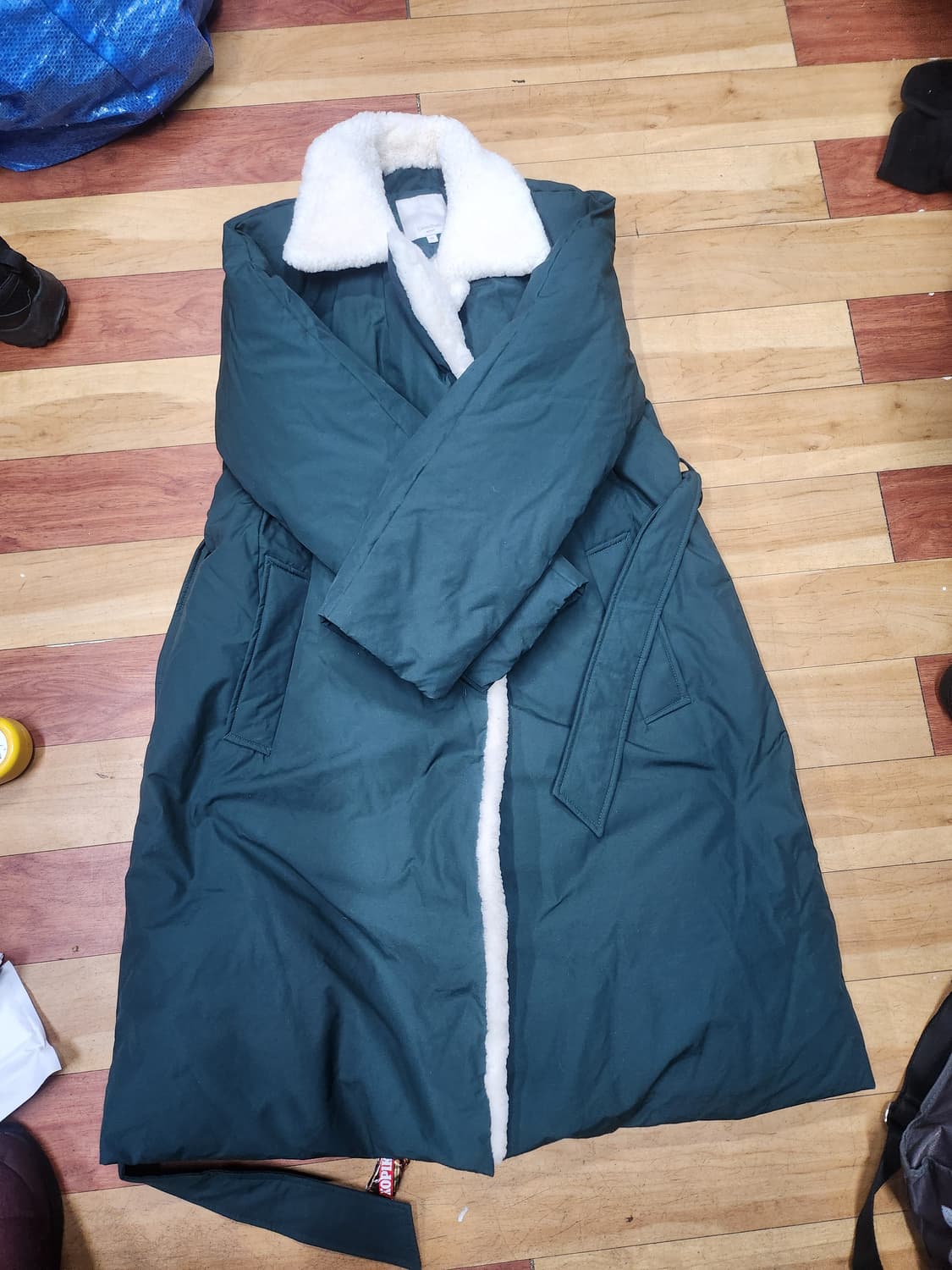 셀렙샵에디션 양털구스코트66 상품이미지1