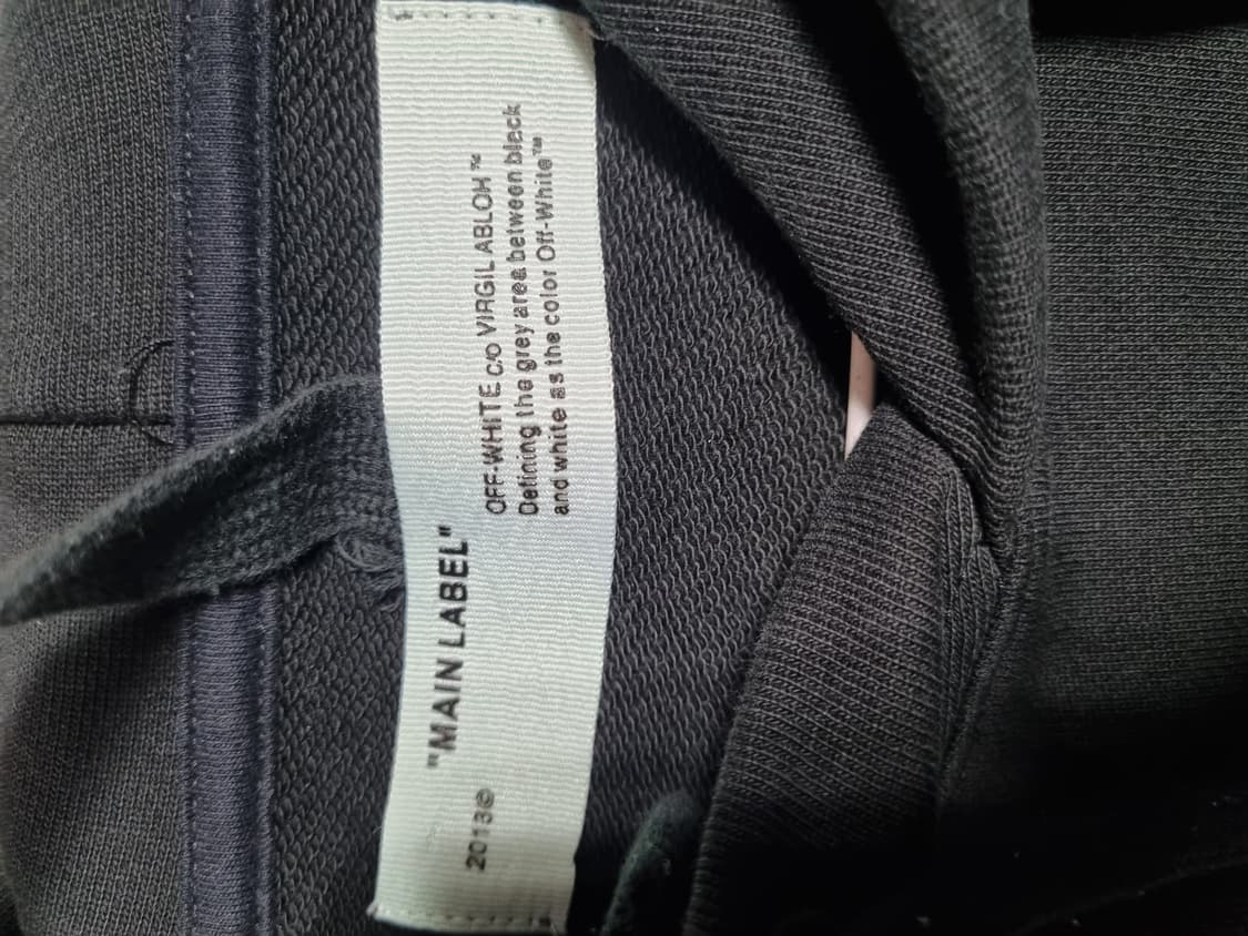 오프화이트 남성 후드티  상품이미지3