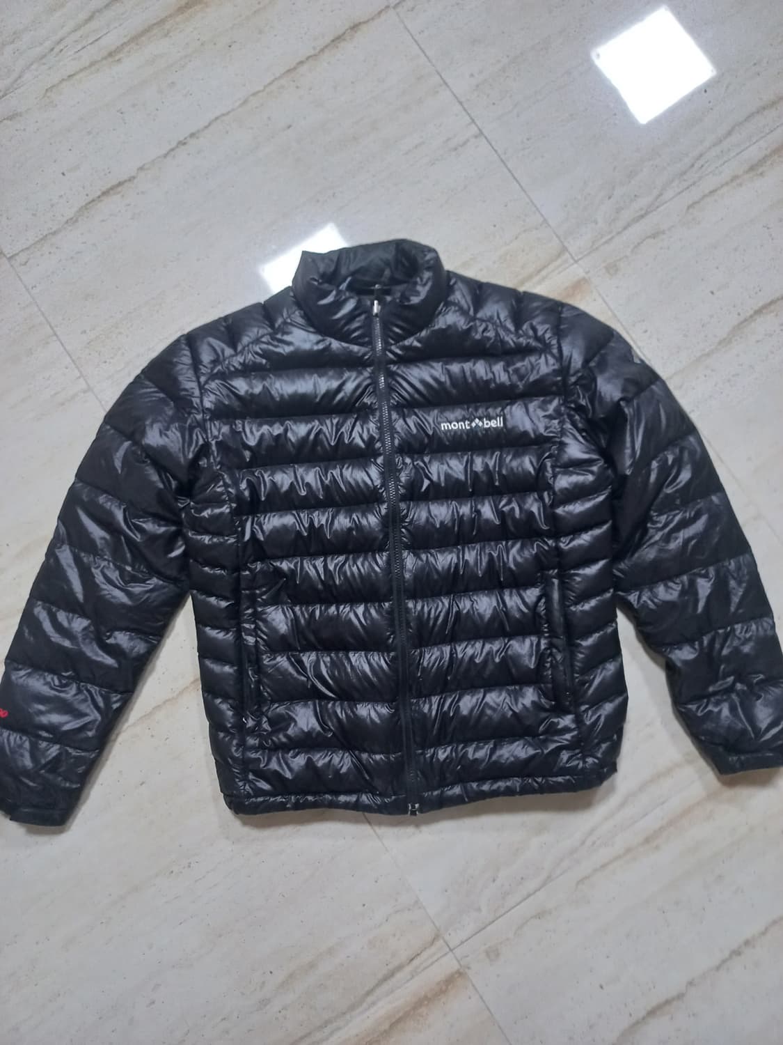 몽밸 구스 경량패딩 상품이미지1