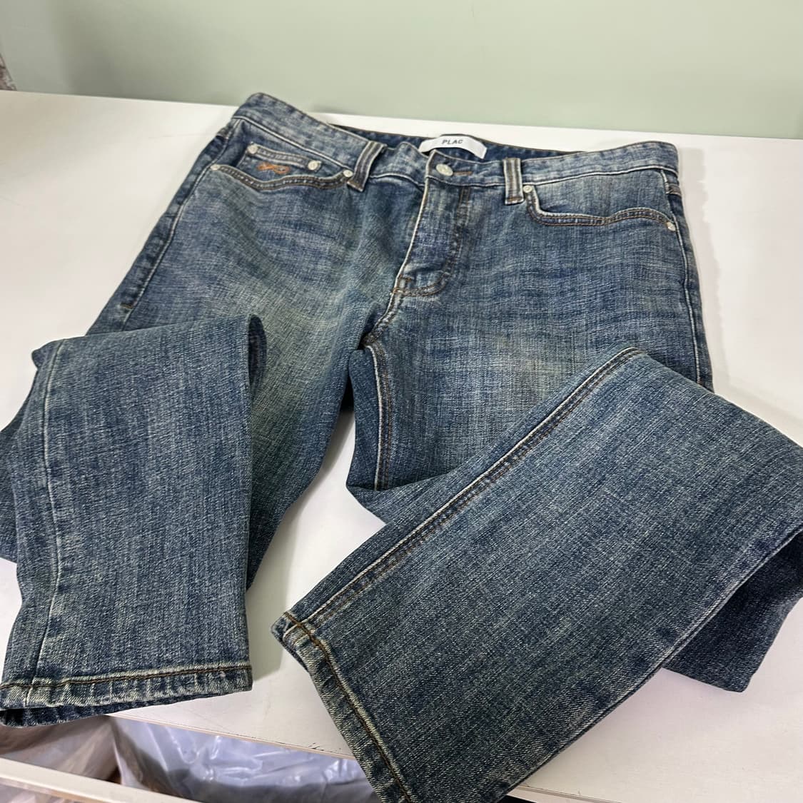 M 플랙진 슬림핏 중청워시드 커즈 청바지 상품이미지3