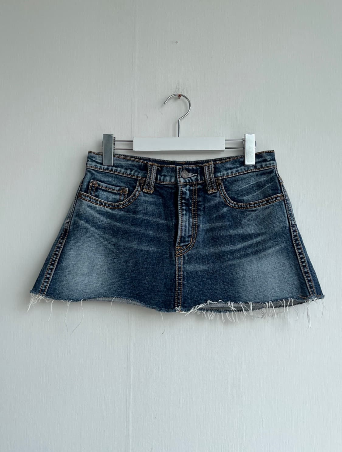 SWEET & JUICY 하트 포켓 데님 스커트 상품이미지5