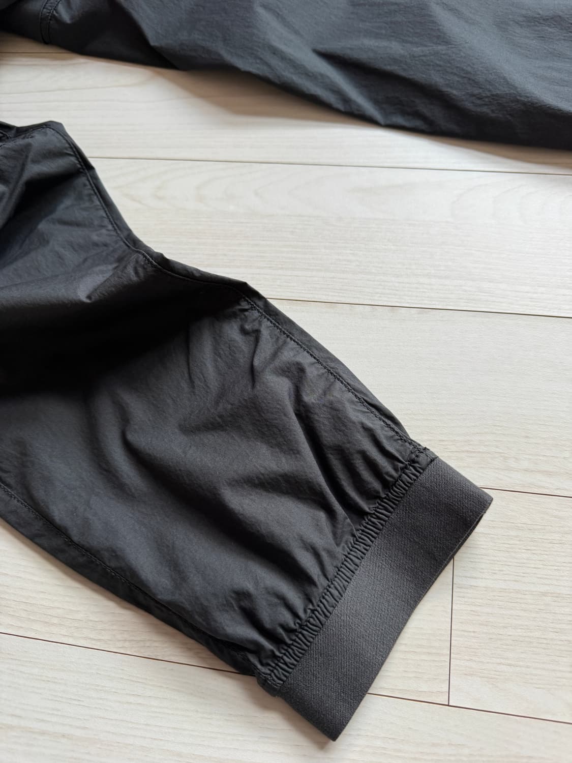 스톤아일랜드 카고 조거팬츠 그레이 80 상품이미지4