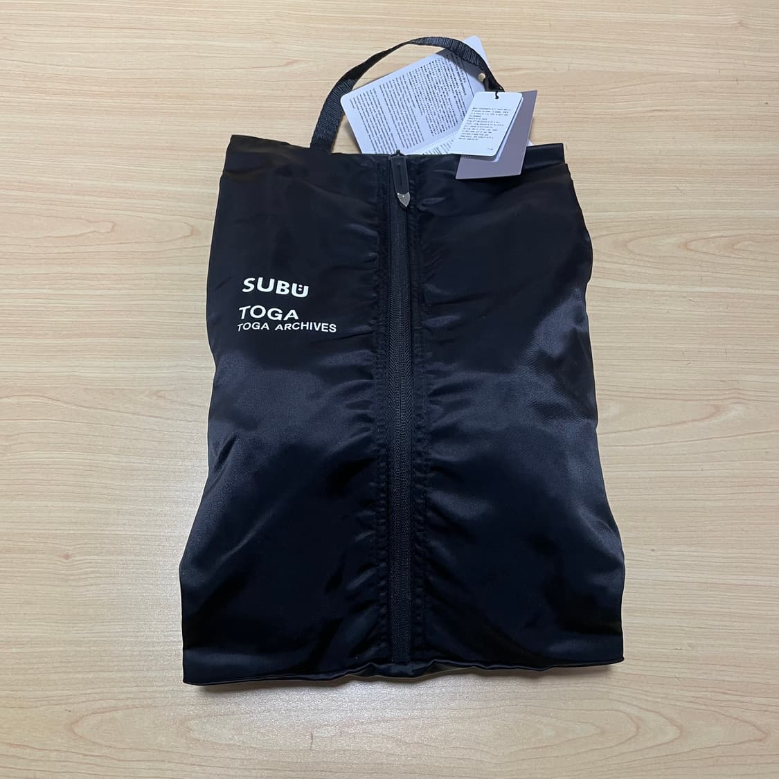 [0,2] Subu x Toga 니트 슬립온 블랙 상품이미지3