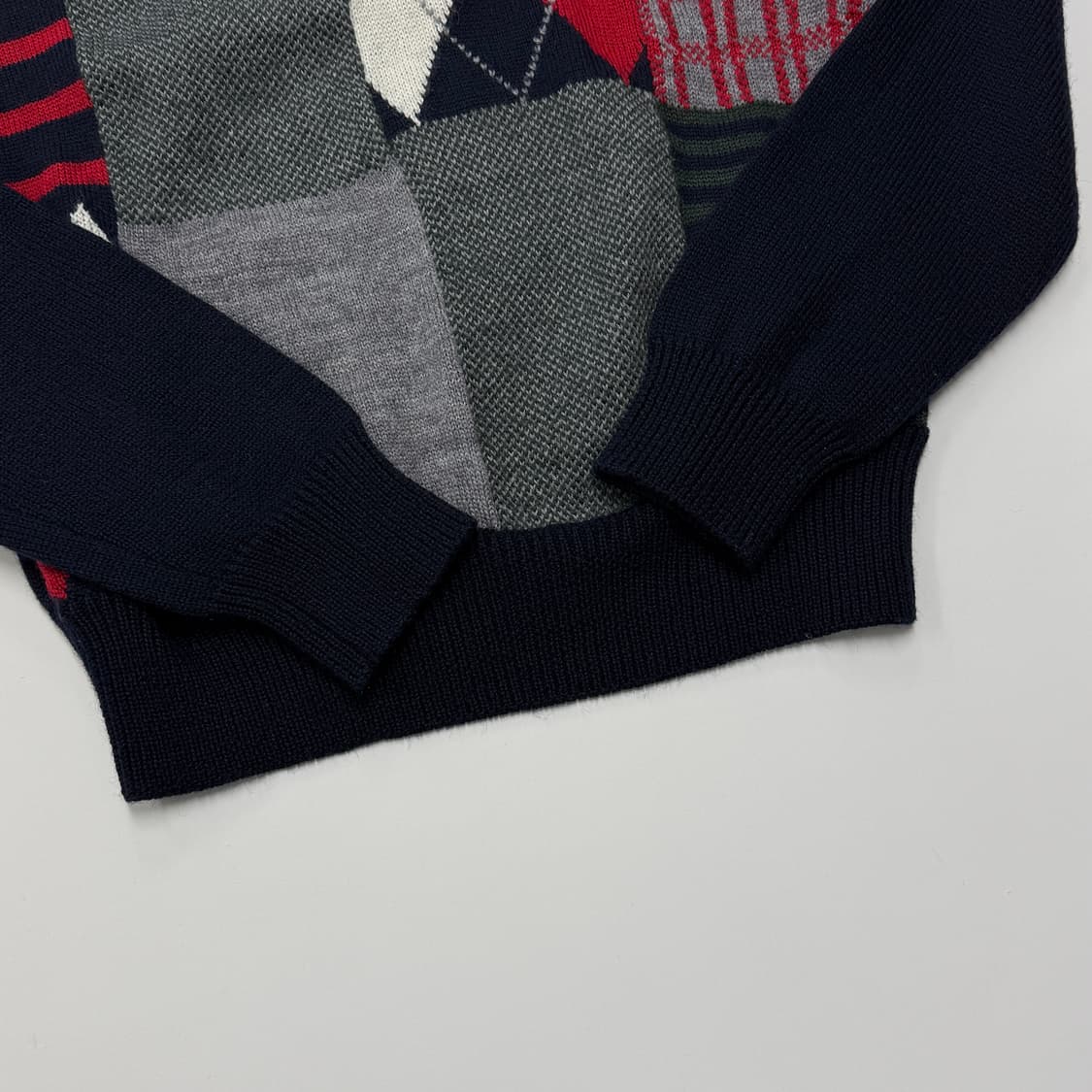 Beams patchwork sweater 상품이미지5