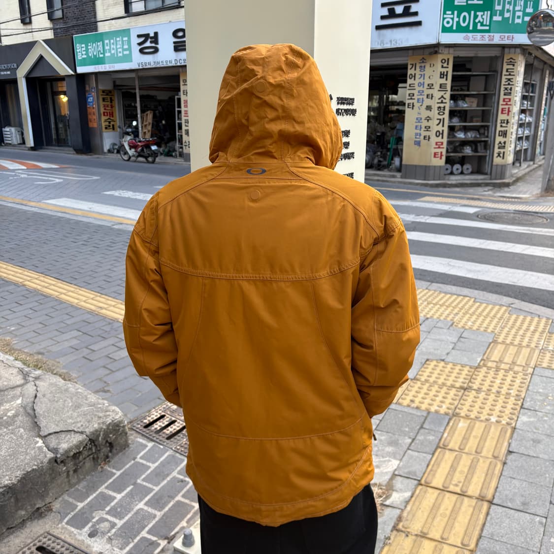 오클리 머스타드 신슐레이트 후디드 점퍼 상품이미지3